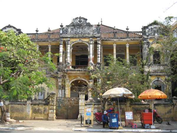 Remains of old French colonial building in Phnom Penh